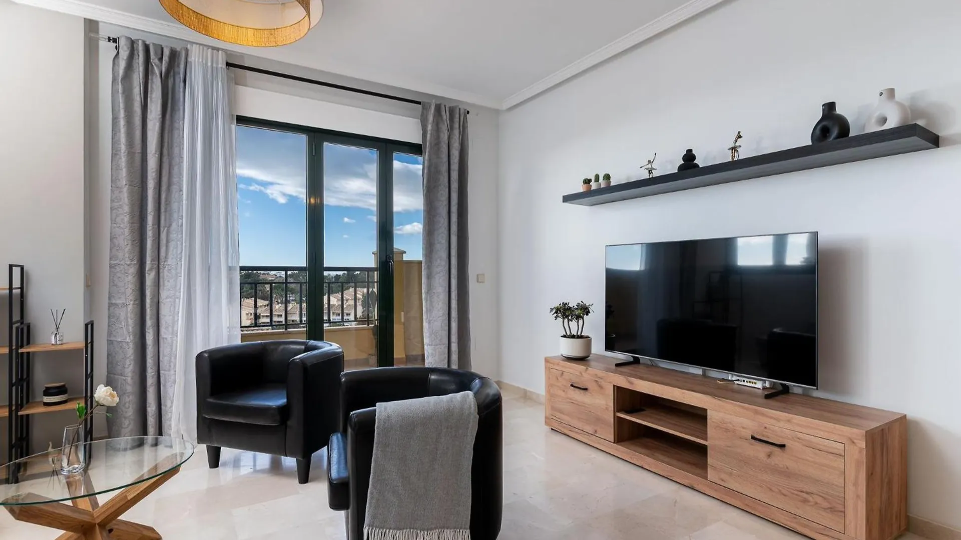 Precioso Apartamento Con Vistas Al Mar Benalmádena